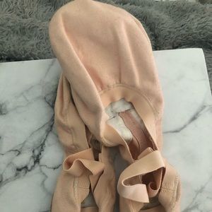Bloch ballet slippers/ flats